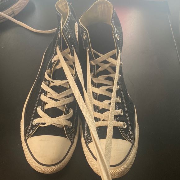 Converse shoes - Picture 5 of 7